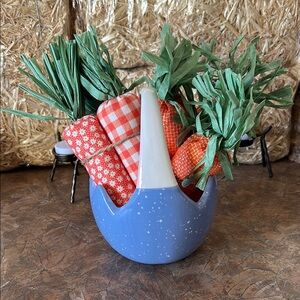 Blue and White Speckled Ceramic Cracked Egg Basket with Fabric Vegetables